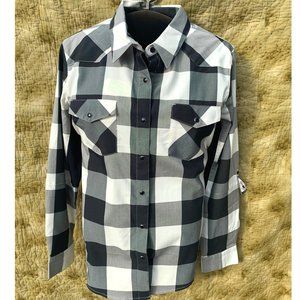 Wrangler All-Terrain Gear – Black + White, NWT